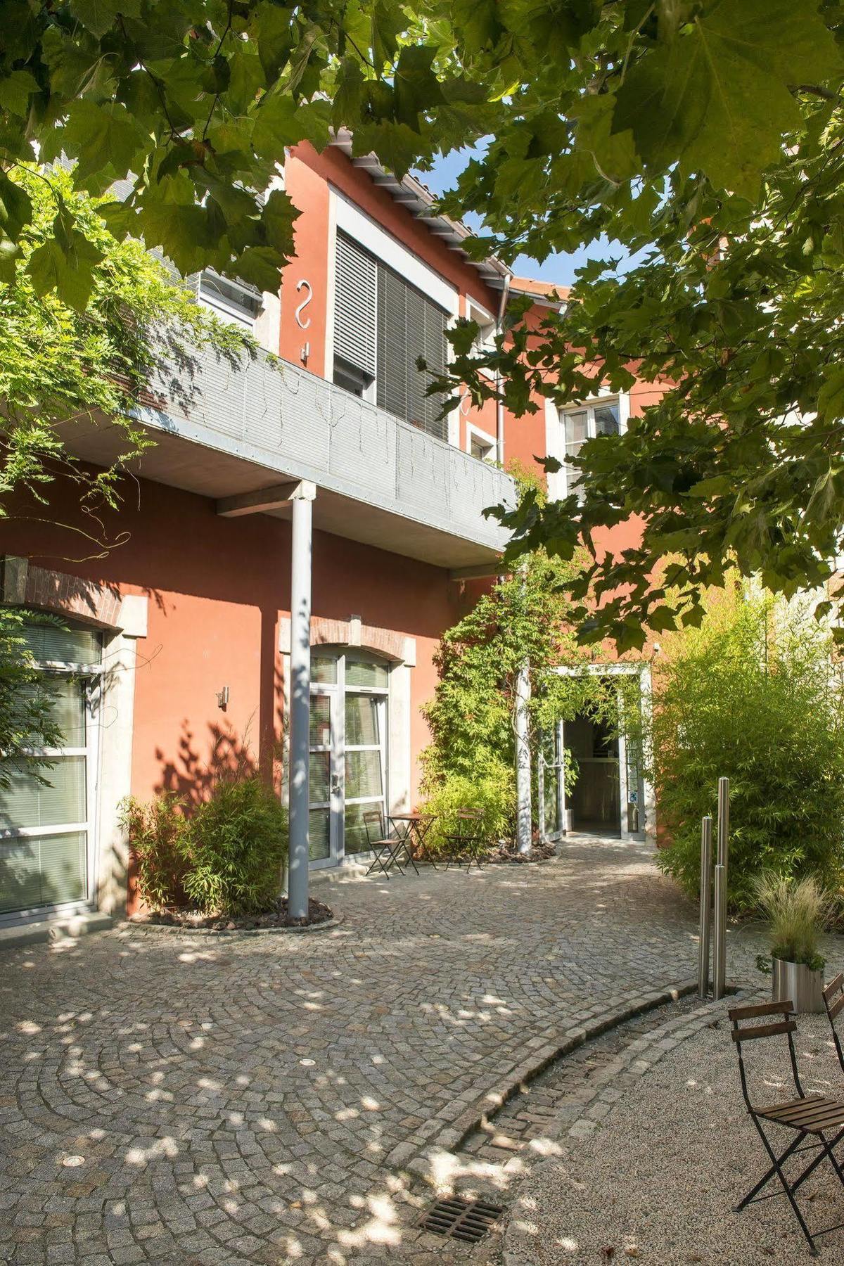 Hotel Des Capucins Le Puy-en-Velay Zewnętrze zdjęcie